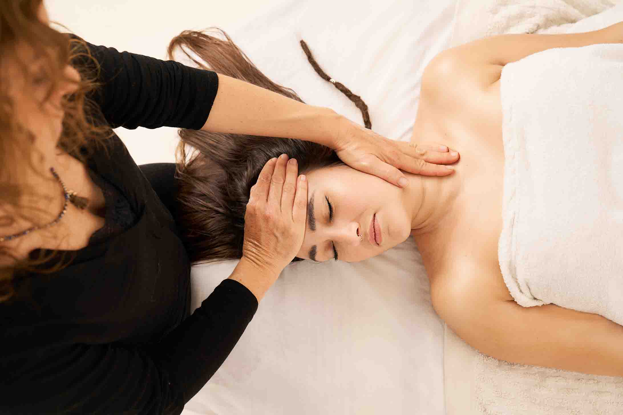 Mastering the First Impression: Your intriguing post title goes here